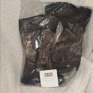 Magellan Outdoors Women's Snake Shield Armor 3.0 Boots